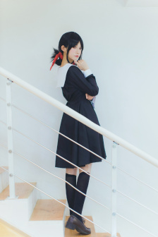 有钱男与贫穷女演员表
